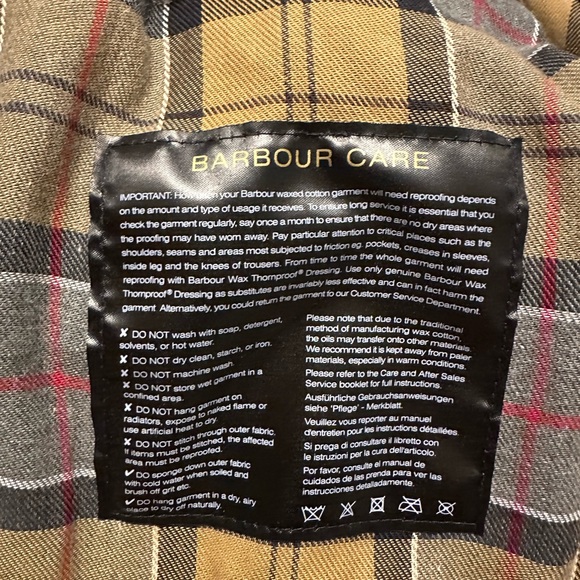 Barbour Beaufort Jacket - Picture 7 of 12